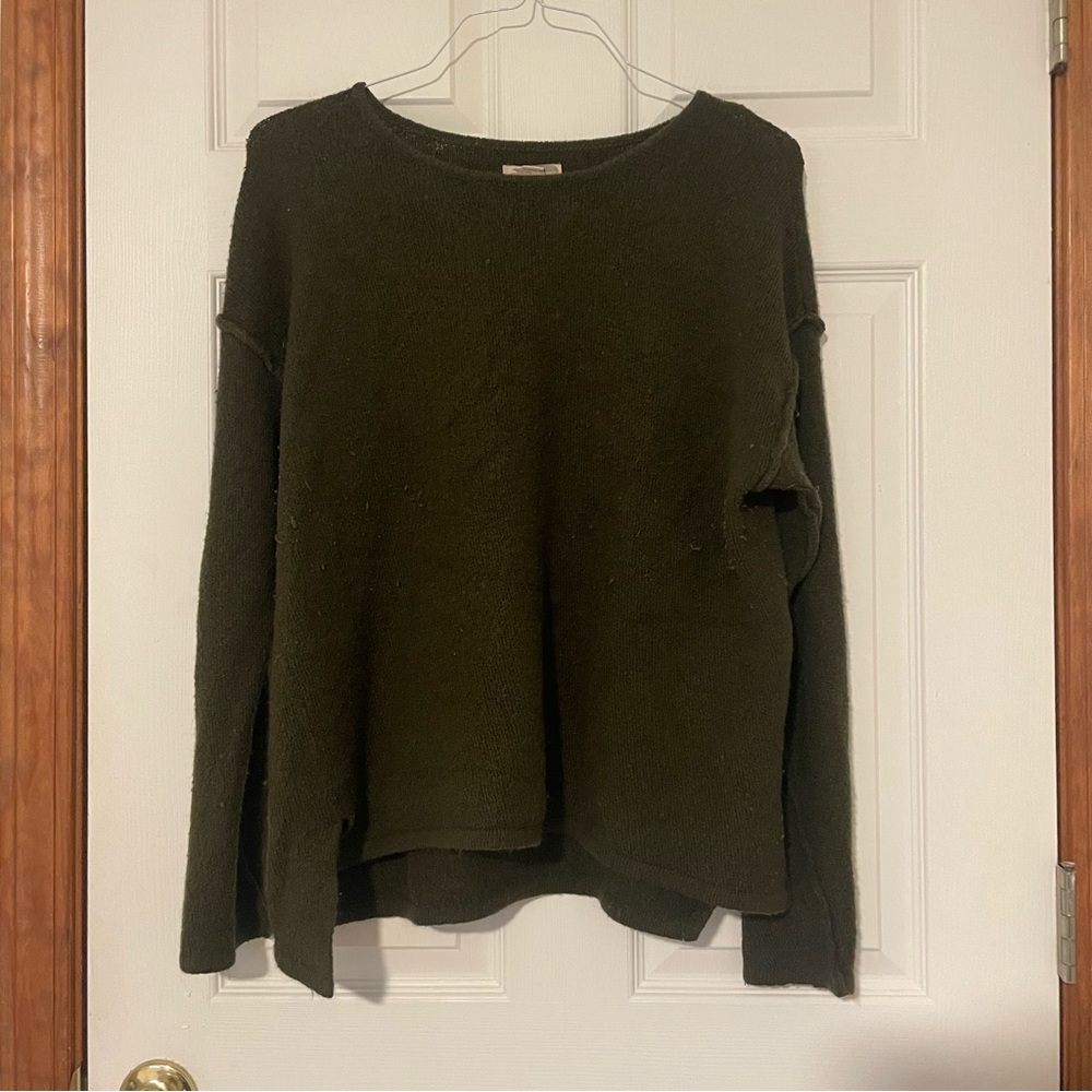 Forever 21 Dark Green Crew Neck Sweater